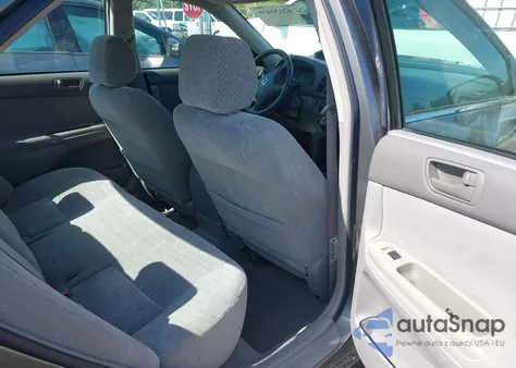 2002 Toyota Camry Le/Xle/Se from USA, damaged, VIN 4T1BE32K52U572814